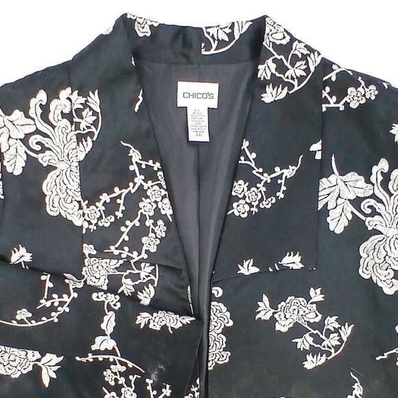 Chico's Black Silk Short Cropped Embroidered Floral Open Front Blazer Jacket EUC - Picture 4 of 6